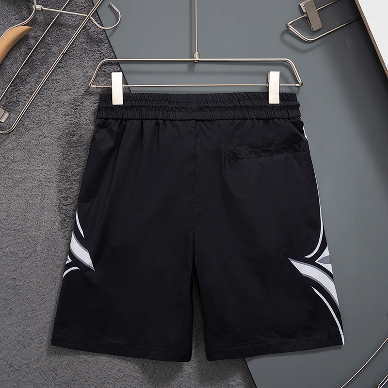 U1N36E32 Popular shorts
