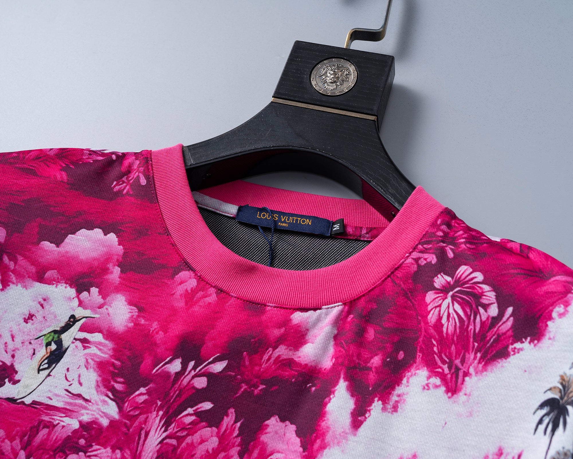U1W25E76  Popular T-shirts