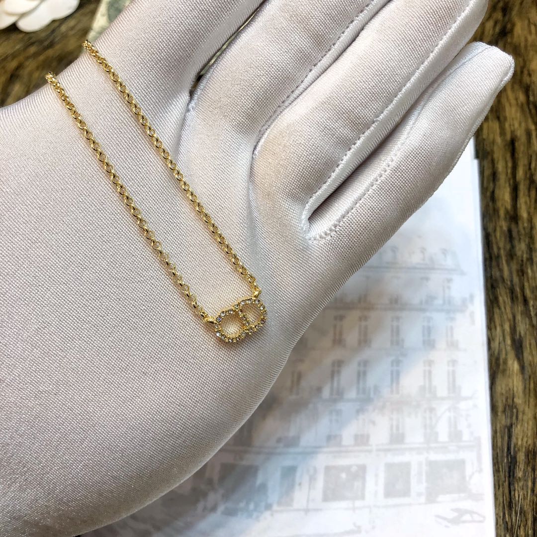 X1Z54D498X  Popular     Earrings Bracelets  Necklaces