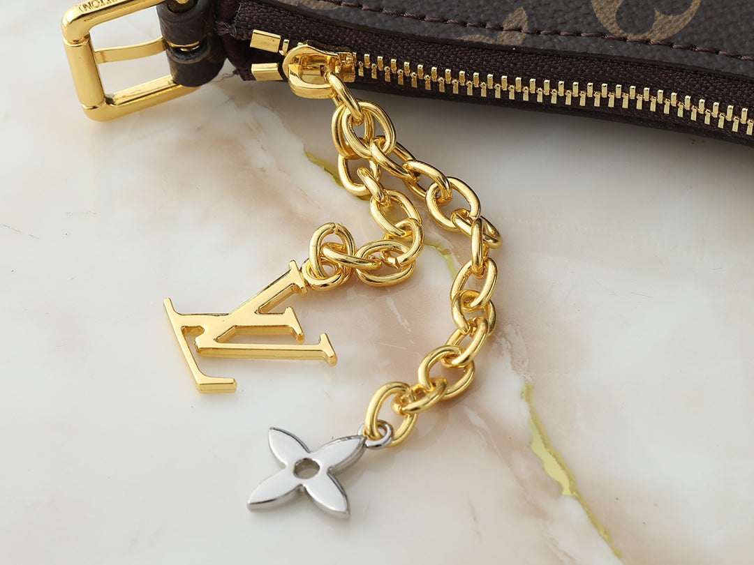 B1R15E23 Popular  leather bag