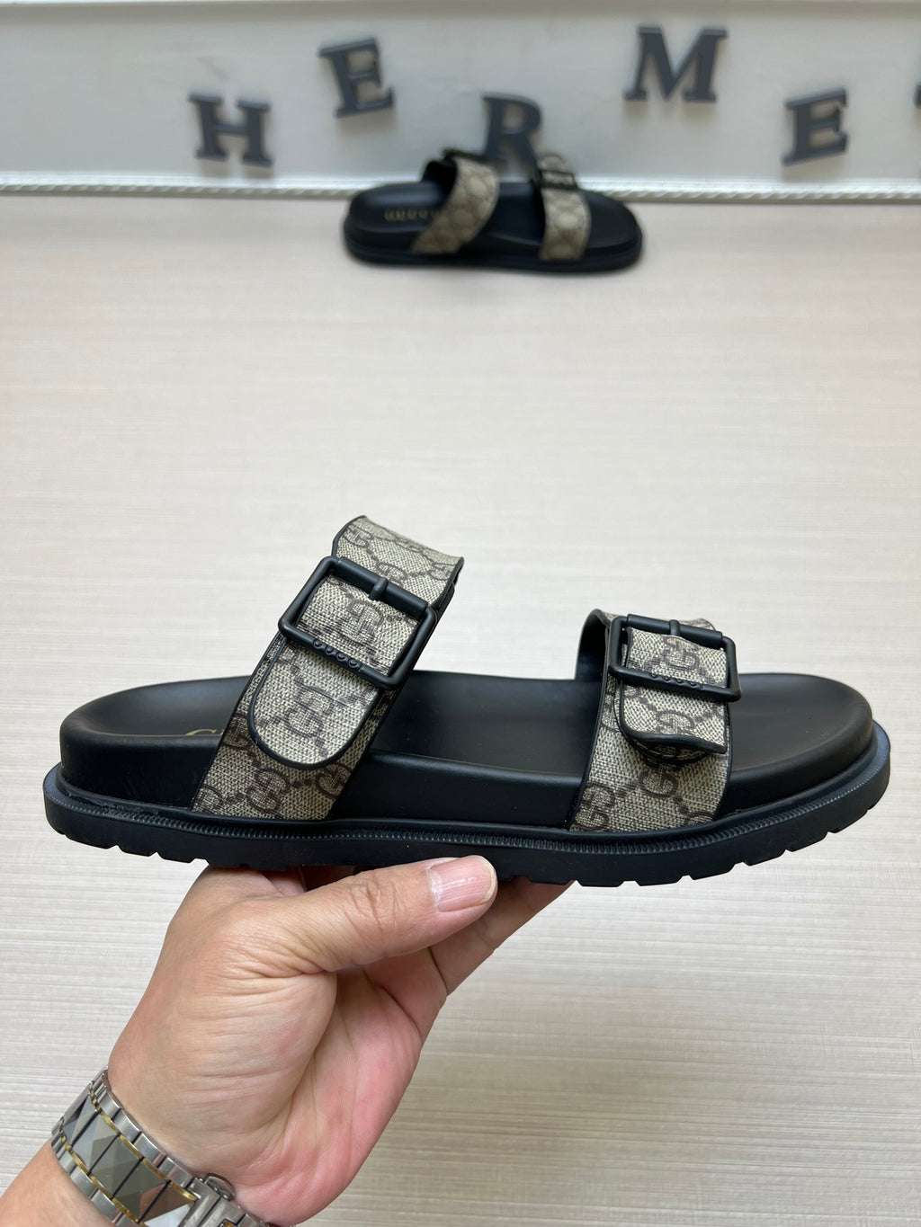 Z5ZB90 Popular slippers