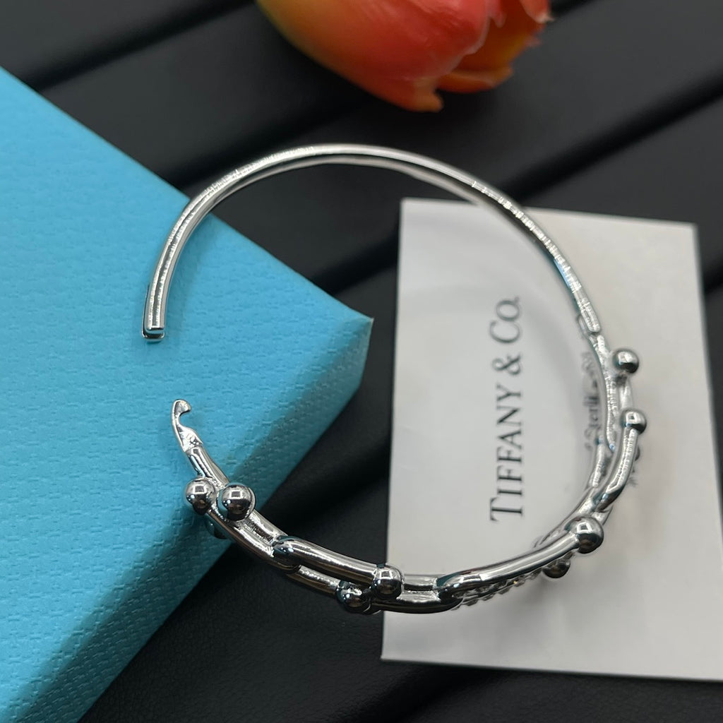 X1N36T87K Popular Bracelets