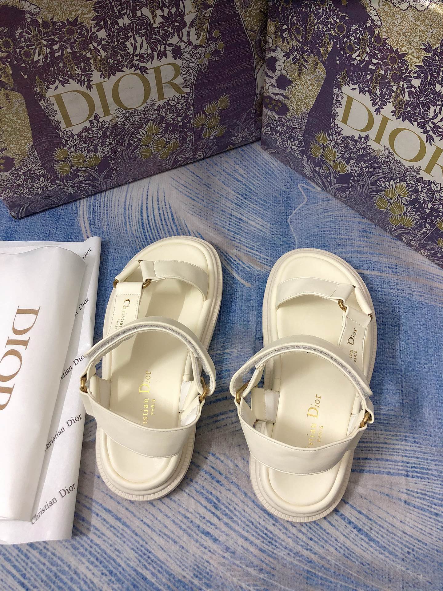 Z1ZD8 Popular sandals