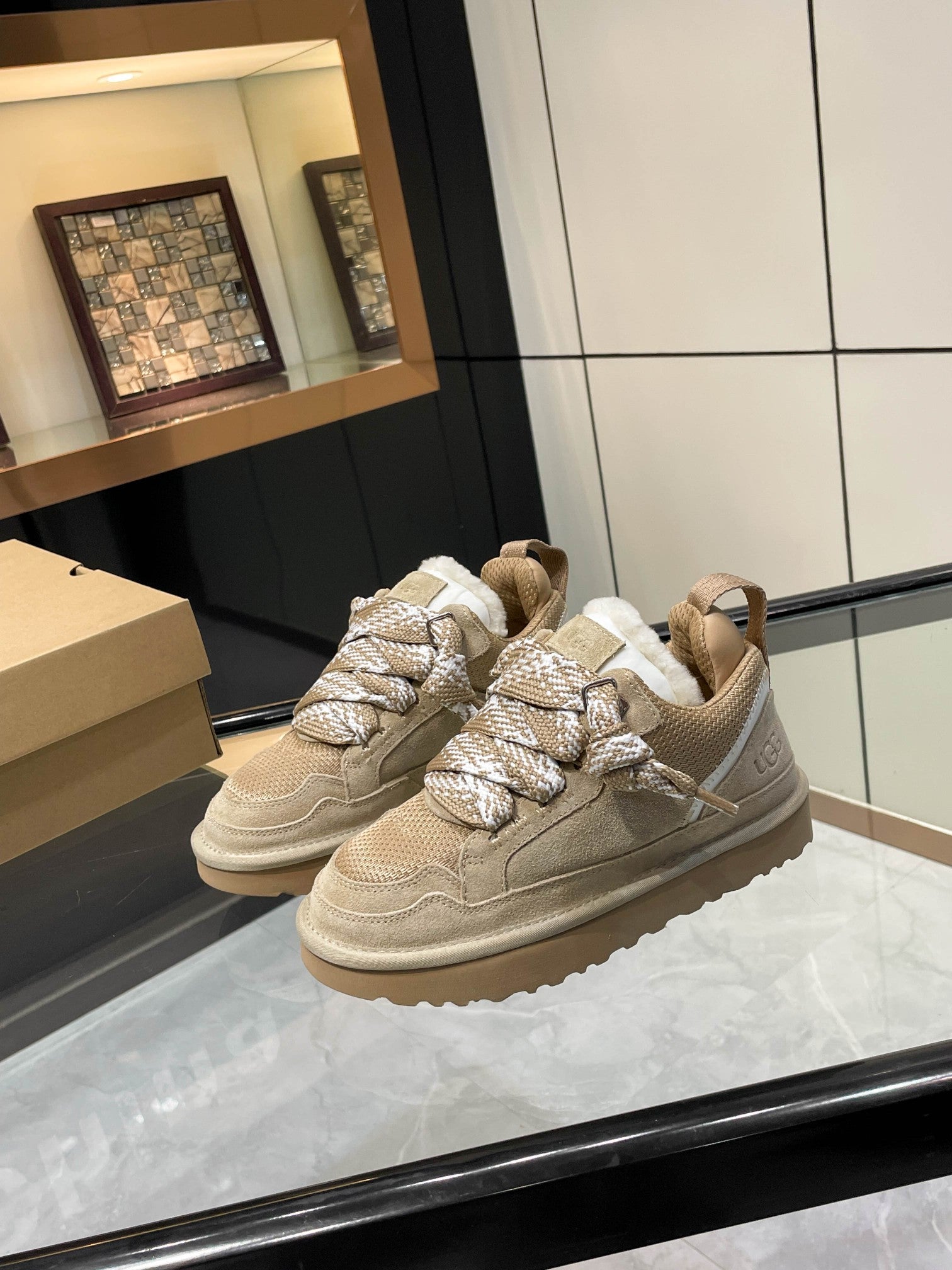 Z2Q105U262 Popular high-quality Shoes