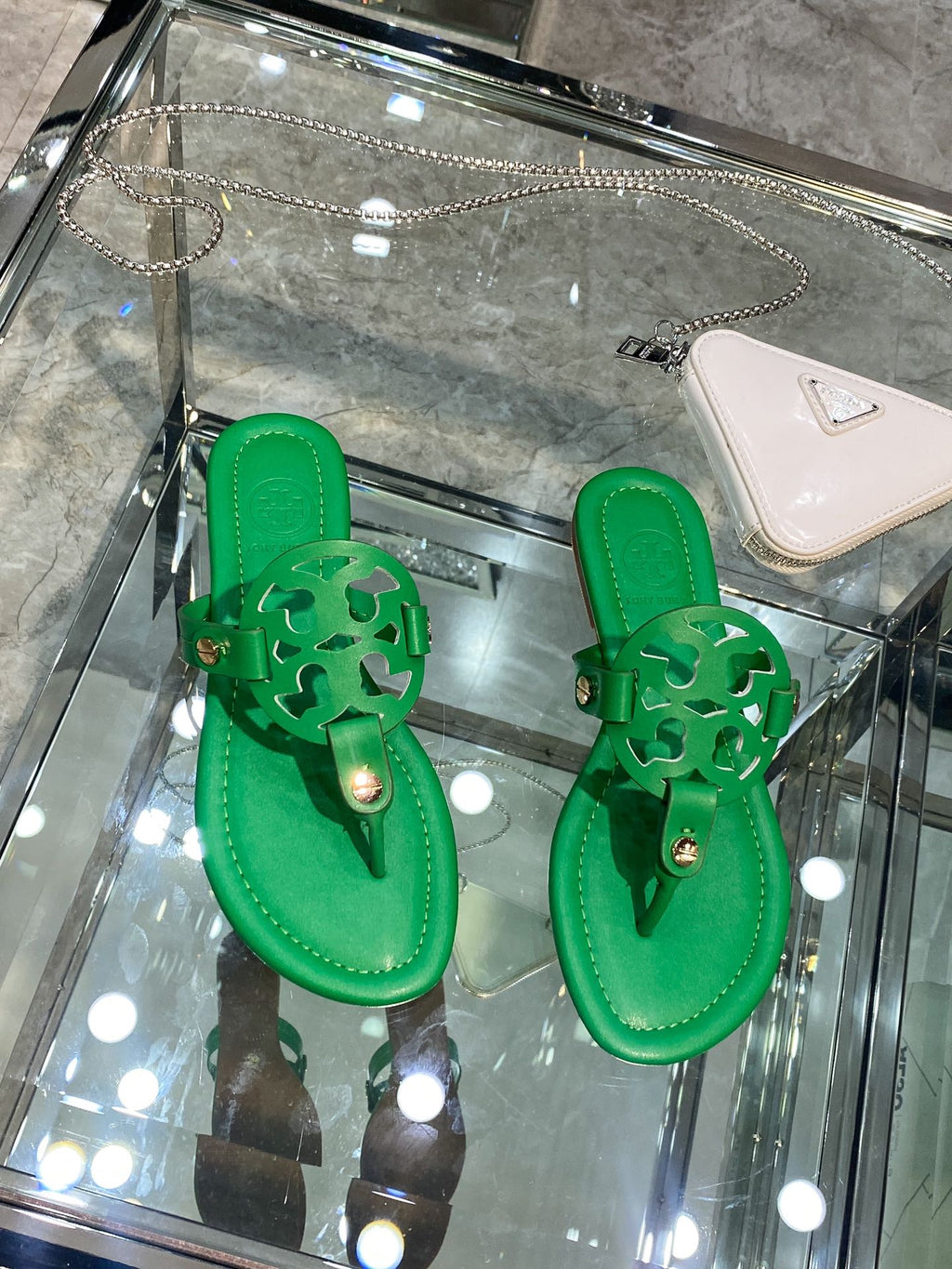 Z2Z85A2  Popular leather Shoes