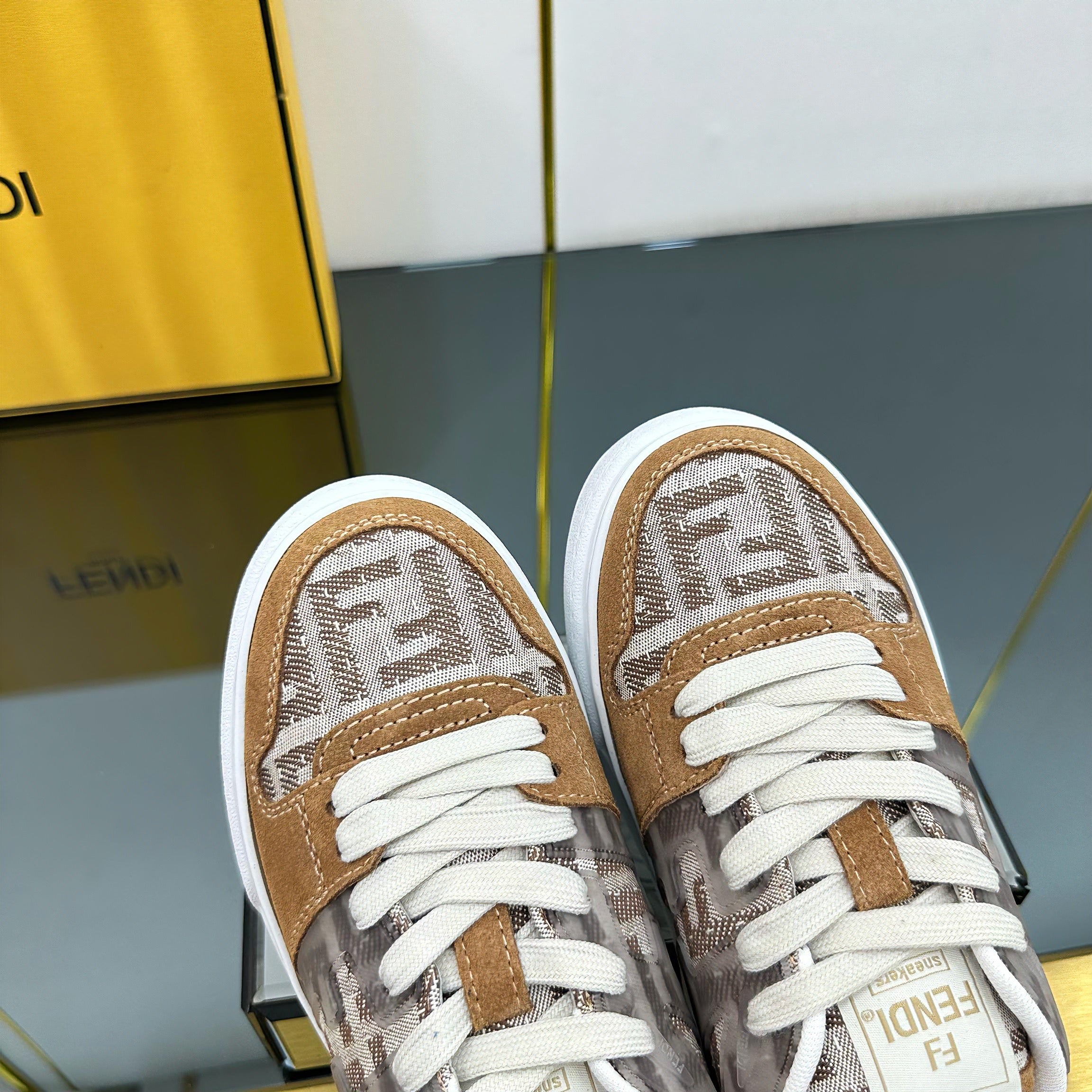 Z2Q105F418 Popular high-quality Shoes