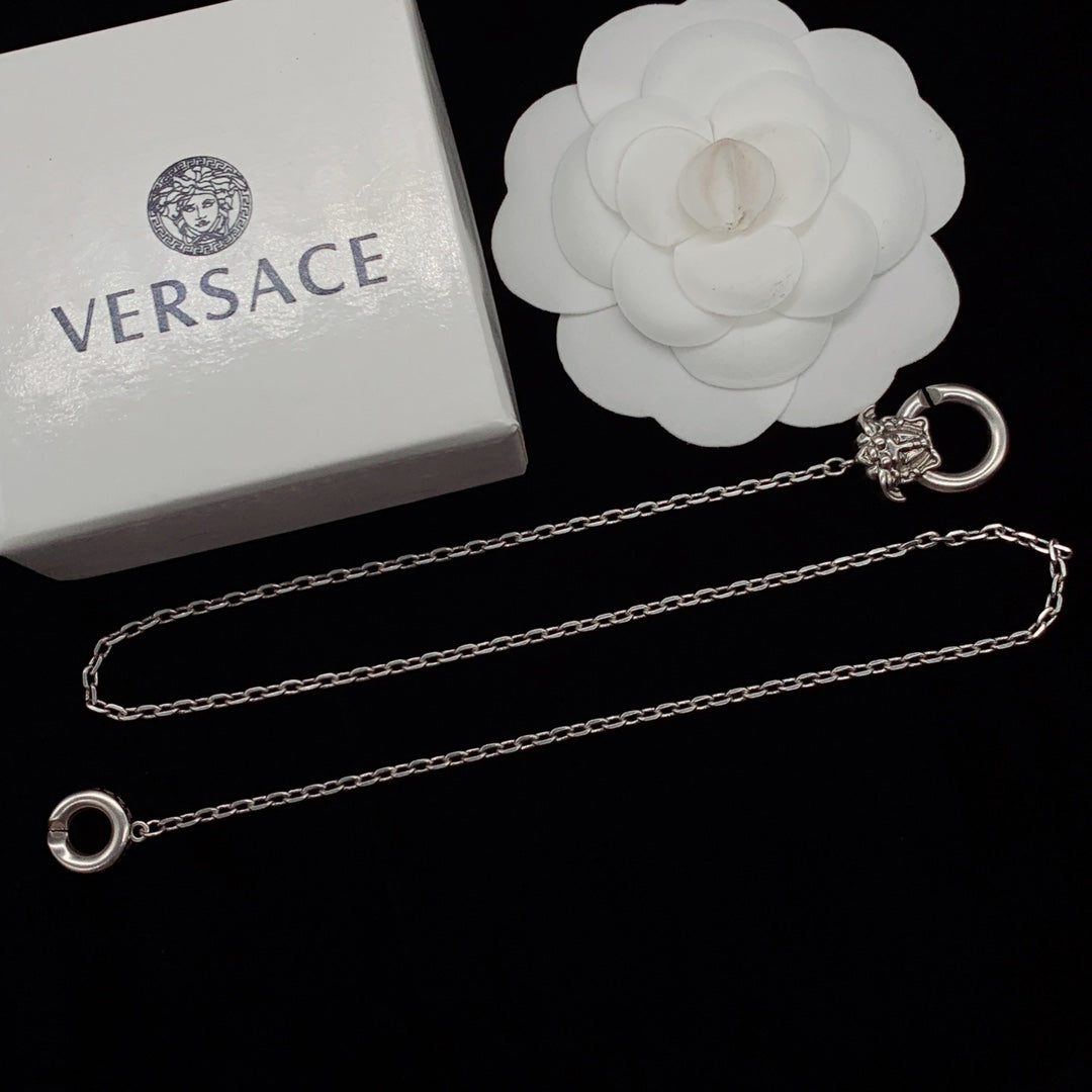 X1Q85V373X  Popular Necklaces