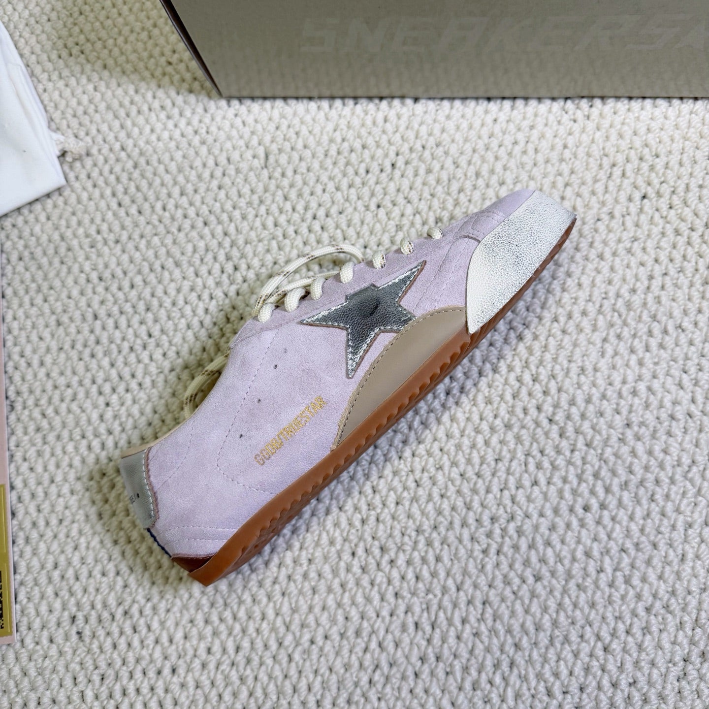 Z2R76GE18 Popular high-quality shoes