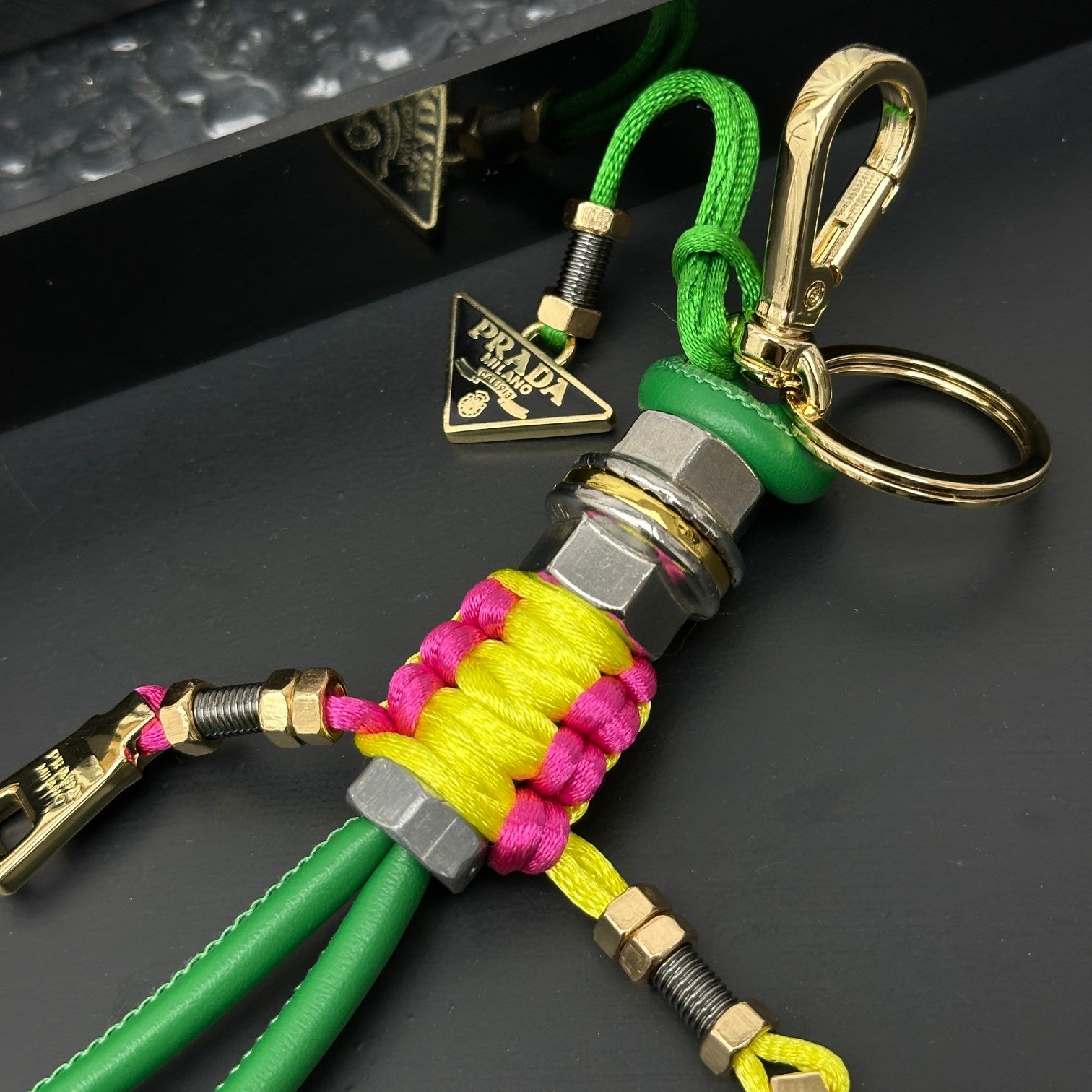 A1Z105P2 Popular bag 's charms accessories