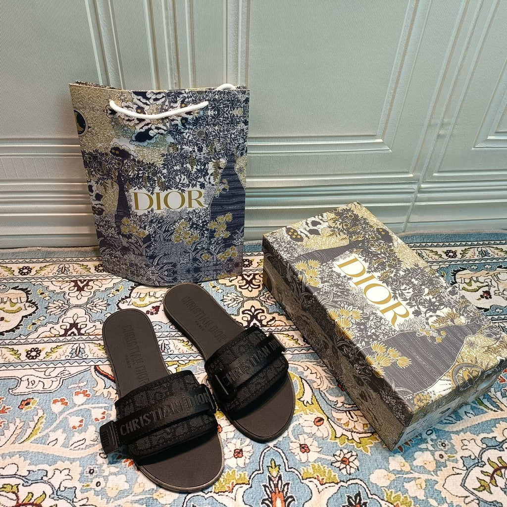 Z1ZD20 Popular Slippers