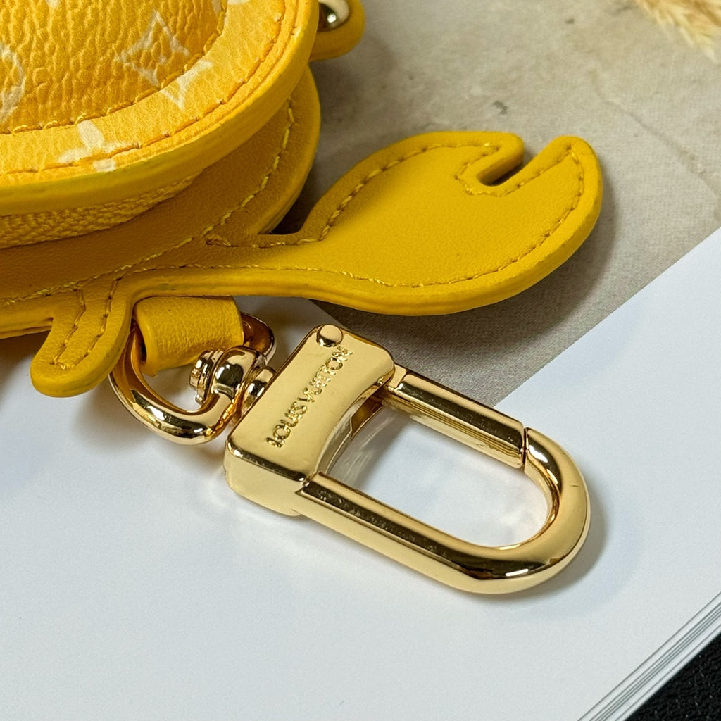 A1Z84E26  Popular key closure