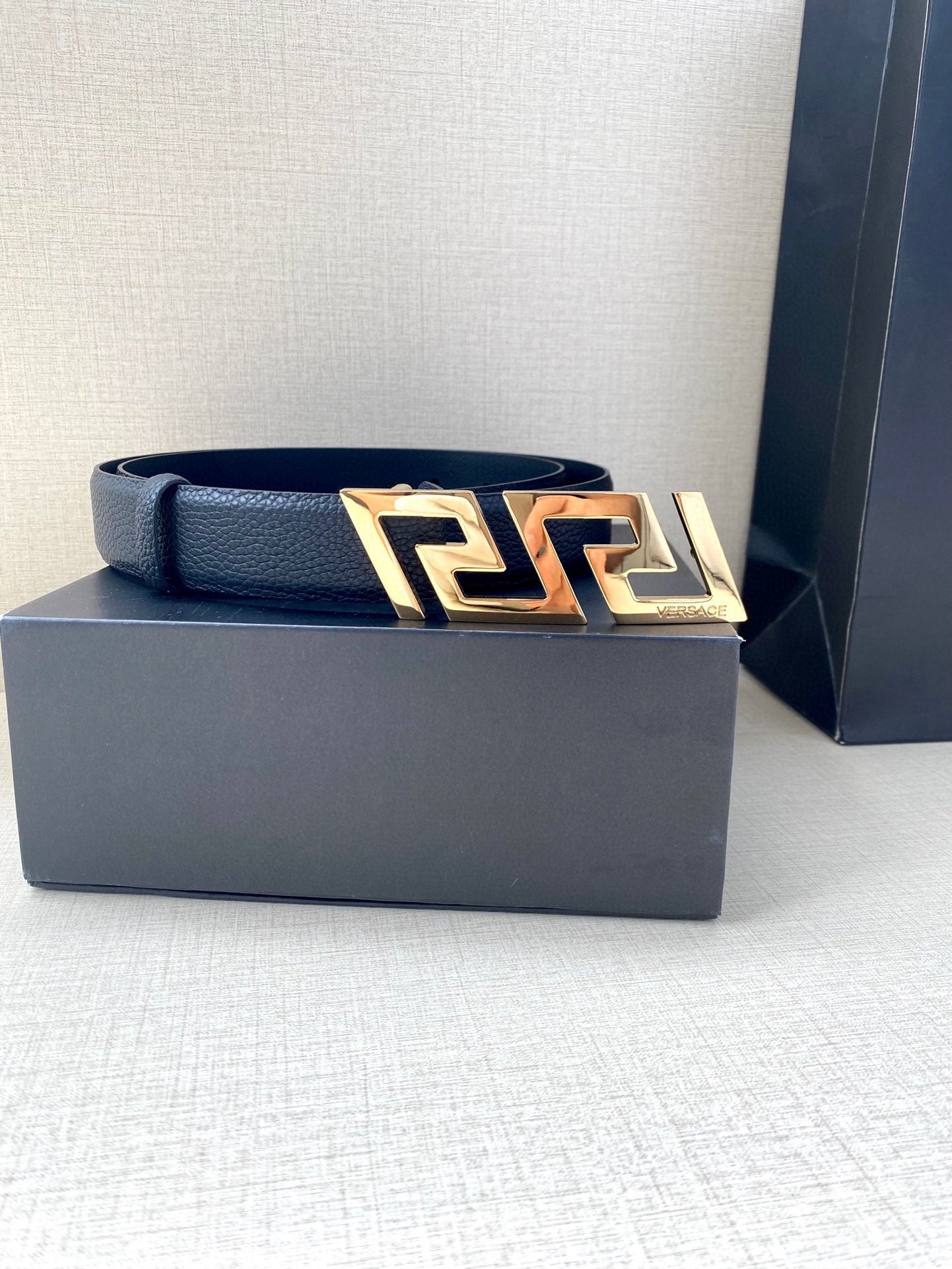 P1W15V166 Popular   High quality belt With full package