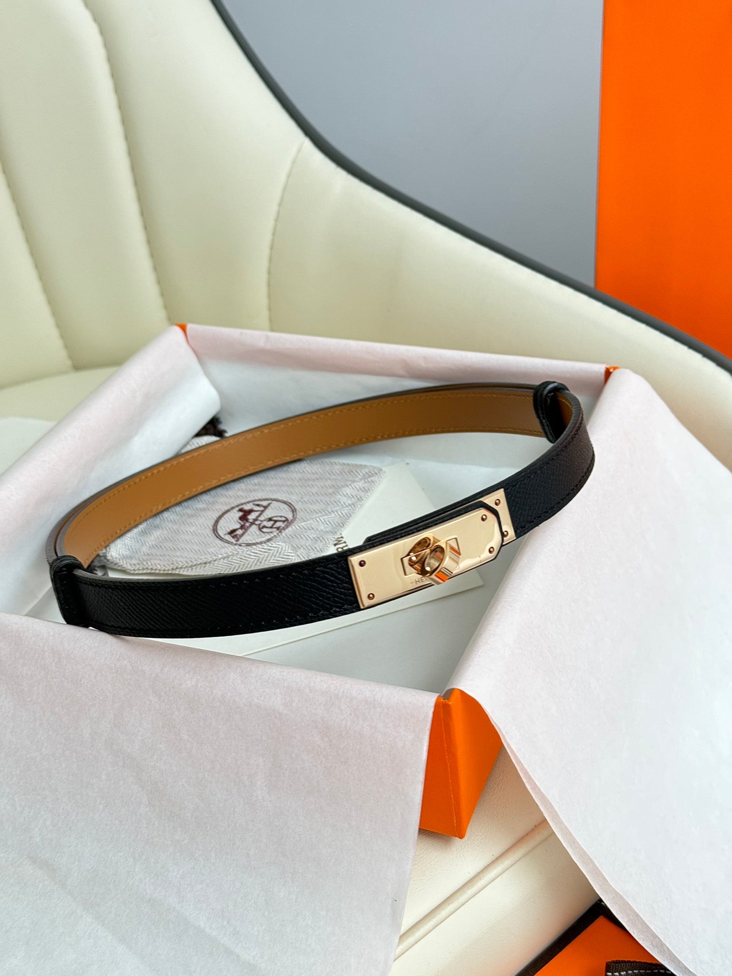P1W25H196 Popular   High quality leather belt With full package