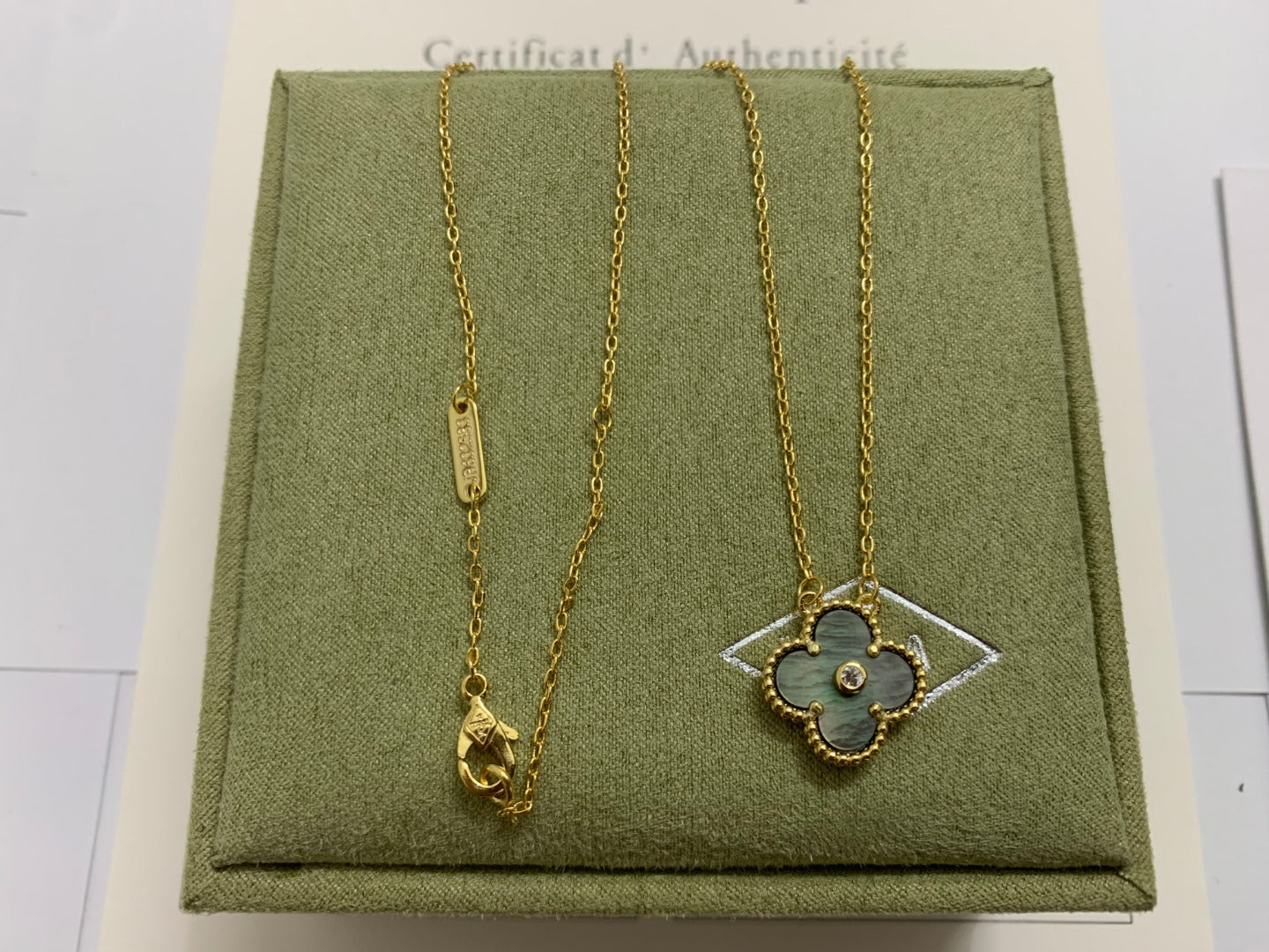 X5X53VA185X Popular  1 flower necklace