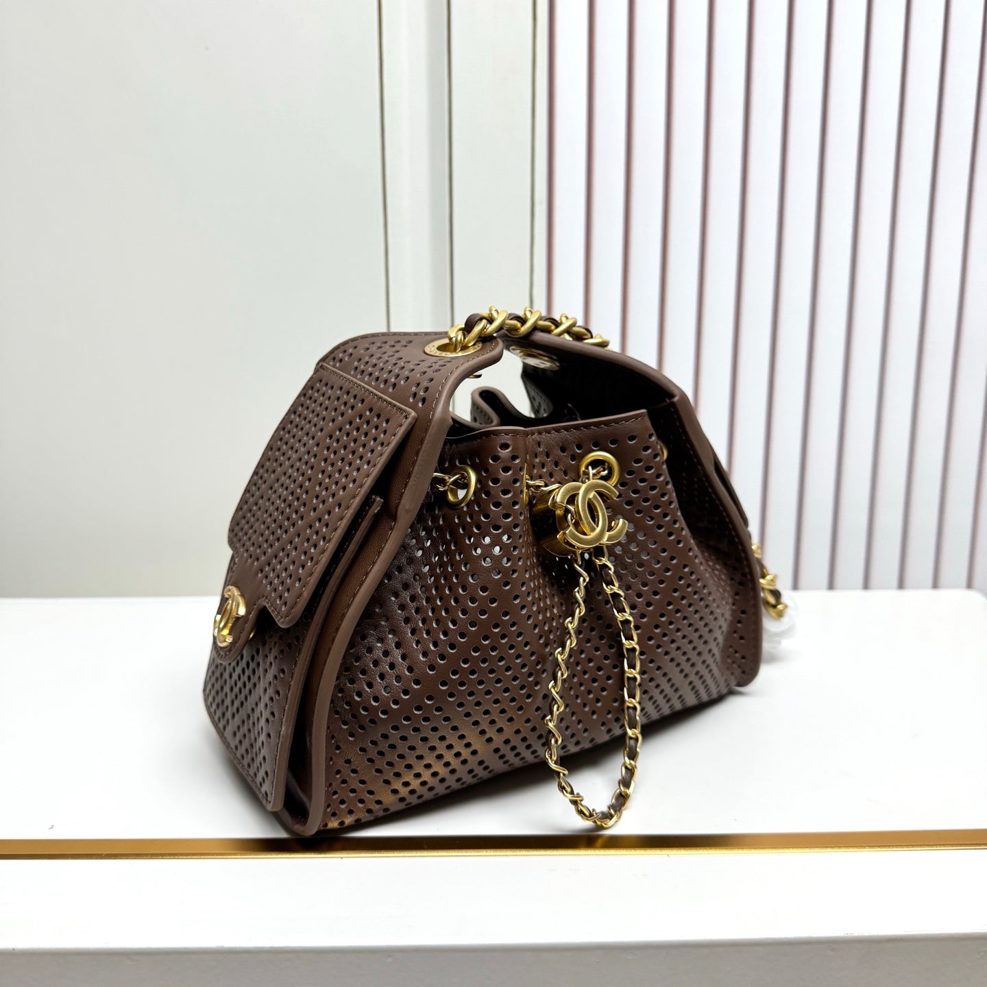 B1R76C54 Popular leather bag