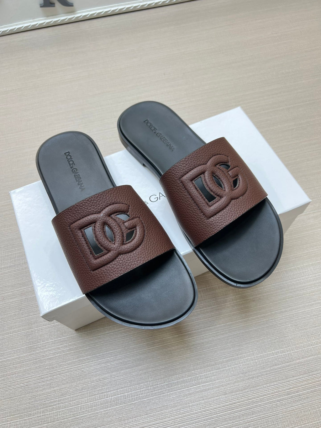Z5ZA65 Popular slippers
