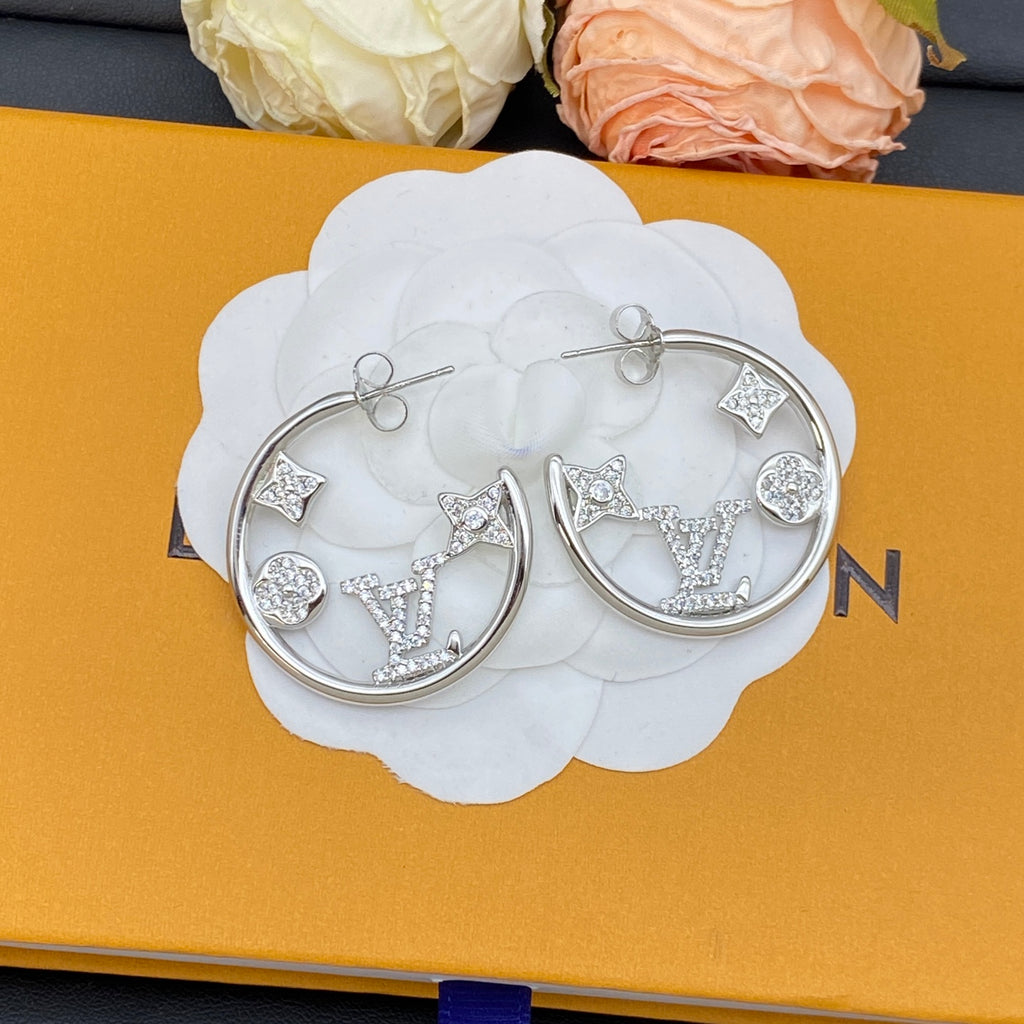 X5N76E21E Popular Earrings