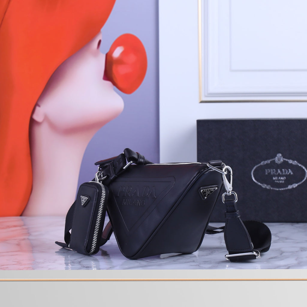 B1X43P82 Popular   leather bag 