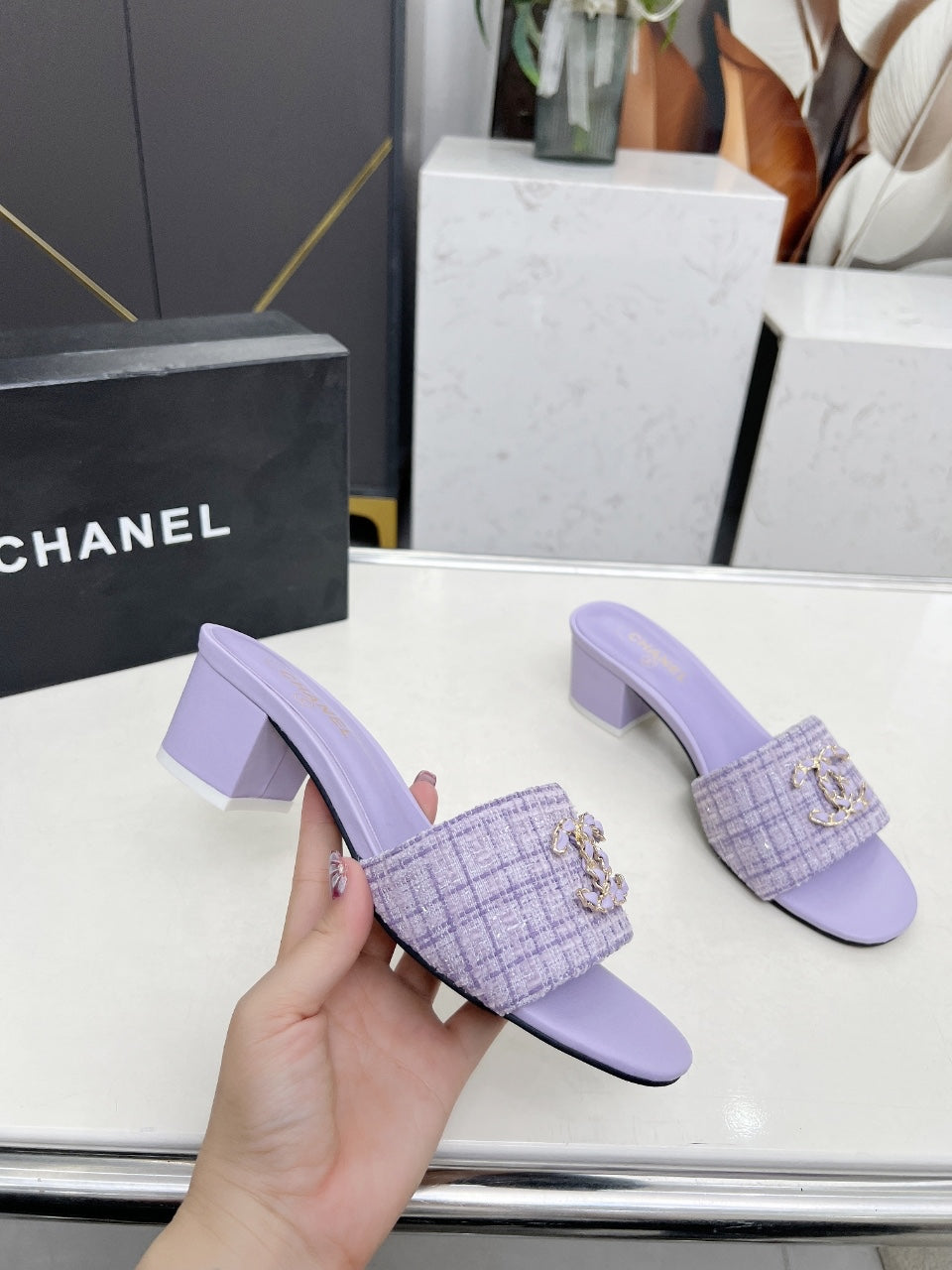 Z2Q55B30 Popular high-quality  Shoes