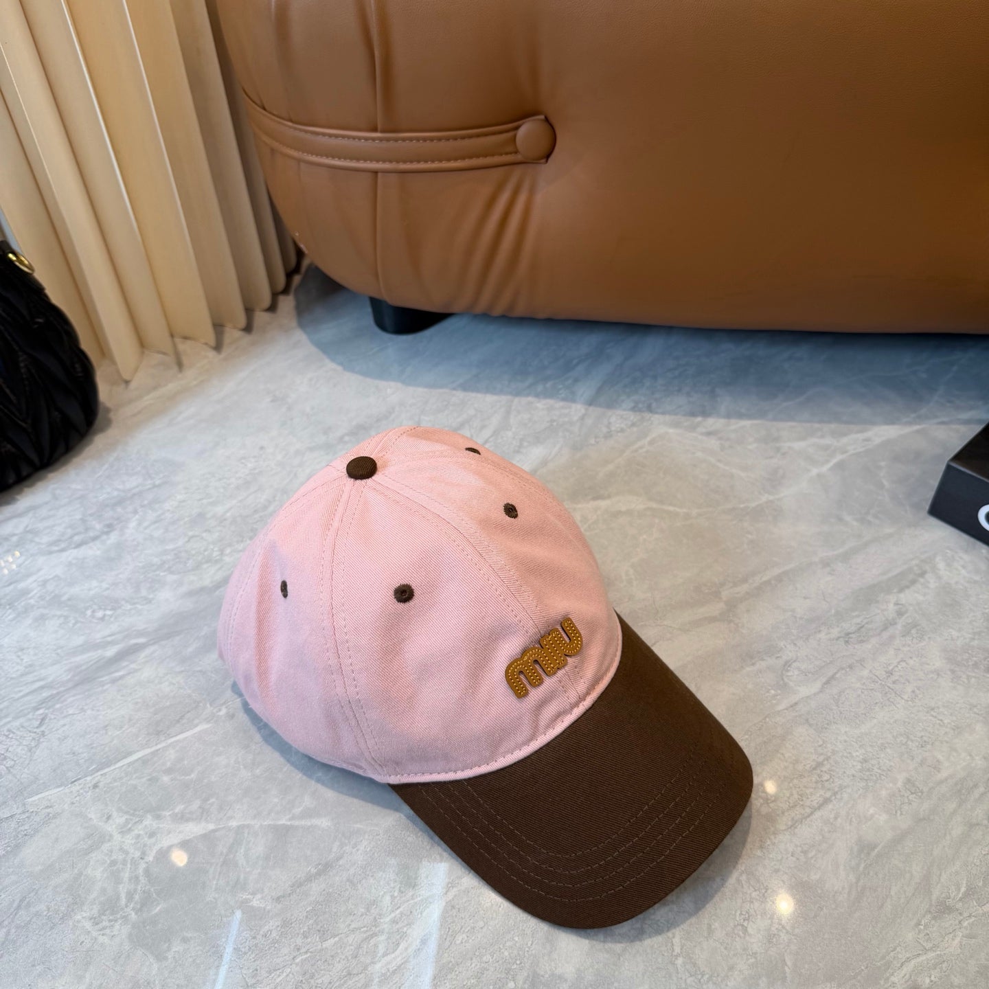 M1R76A8 Popular hats