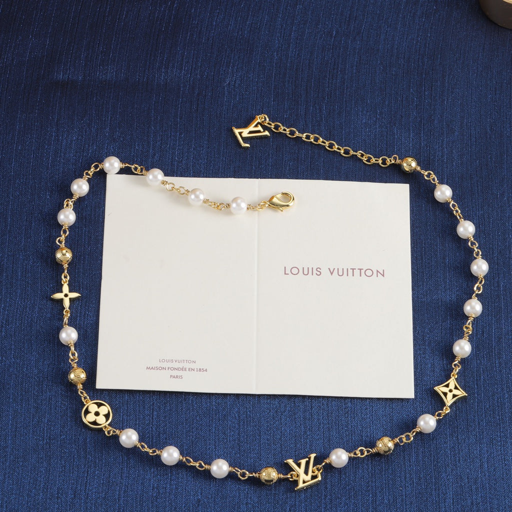 X1R75E3X Popular   Necklaces