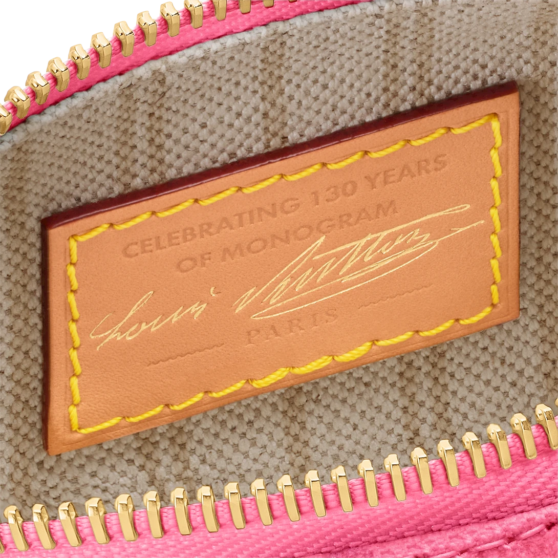B1R76E38 Trendy classic high-quality coated canvas bags