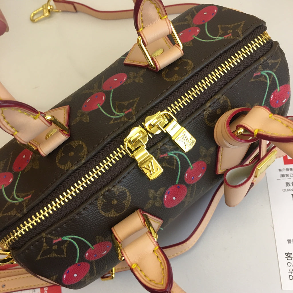 B1R15E28 Popular   bag