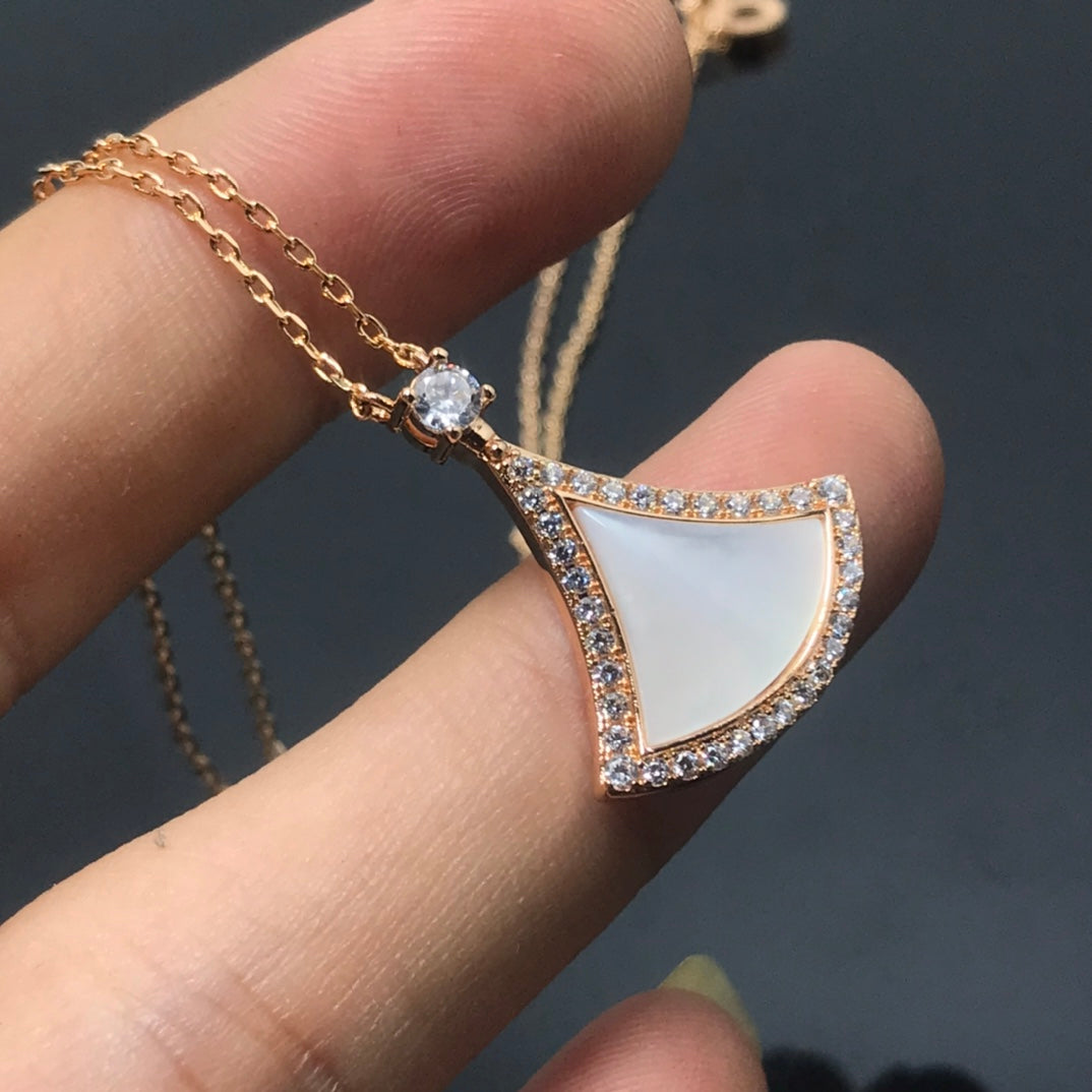 X1Q85S410X Popular Necklaces