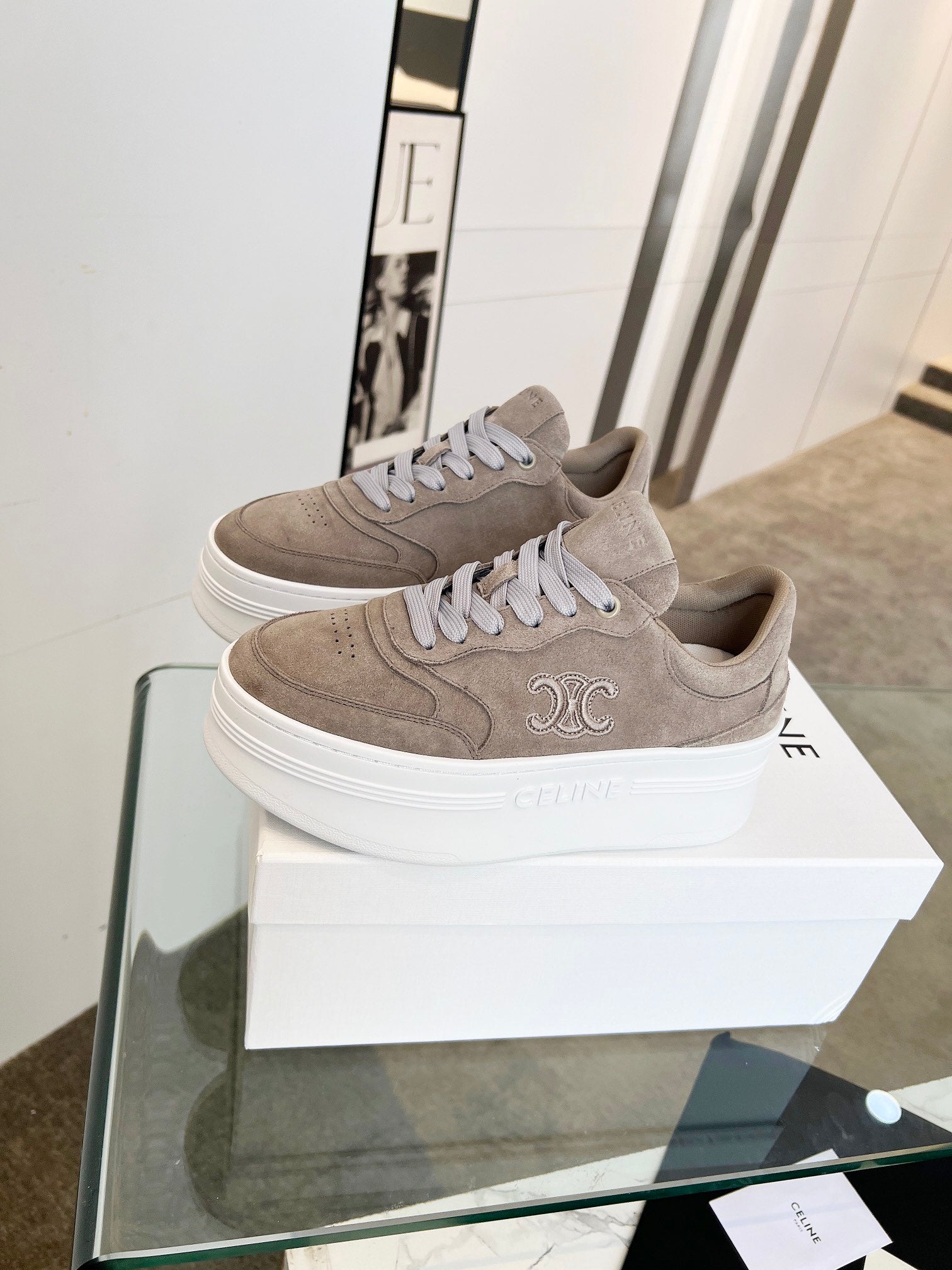 Z2Z85N53 Popular high-quality shoes