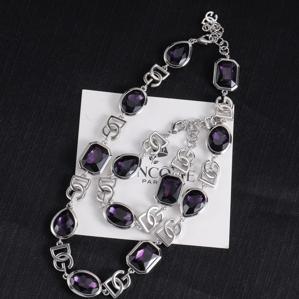 X1R75A7X Popular   Necklaces . Bracelets