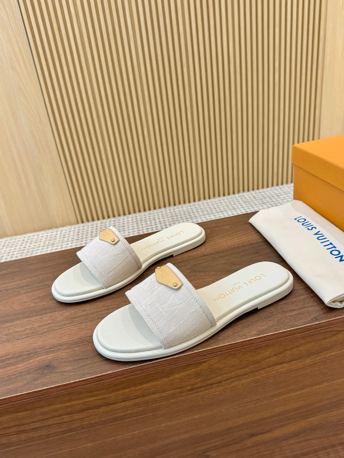 Z2R45E3 Popular high-quality shoes