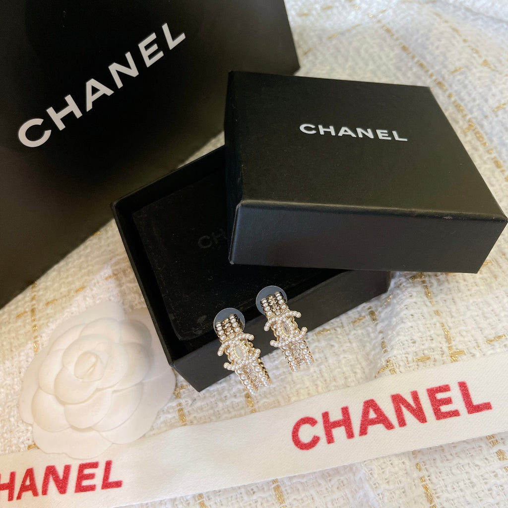 X1Q95C18E Popular Earrings