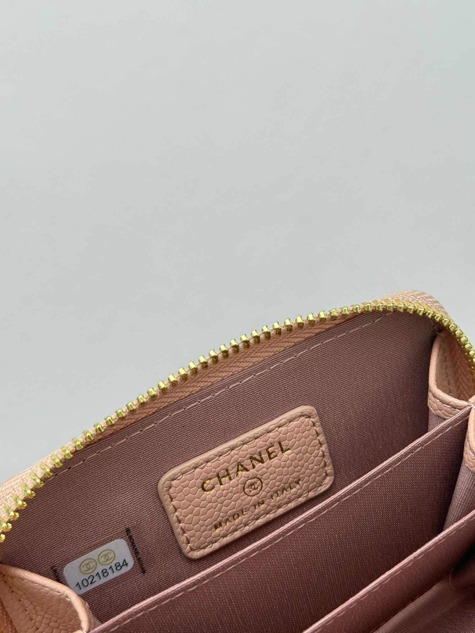 B1N36C10 Popular leather Wallets
