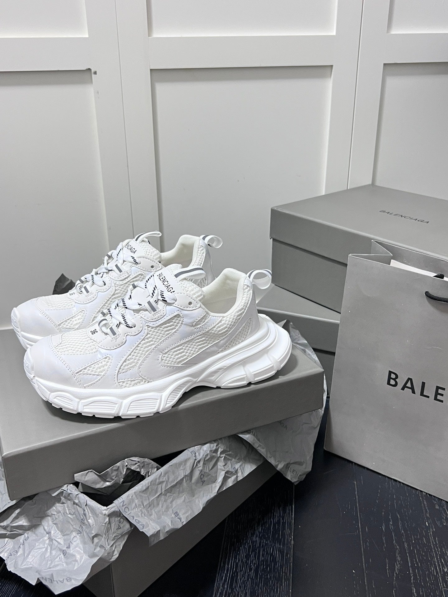 Z1Z54J116 Popular Casual shoes