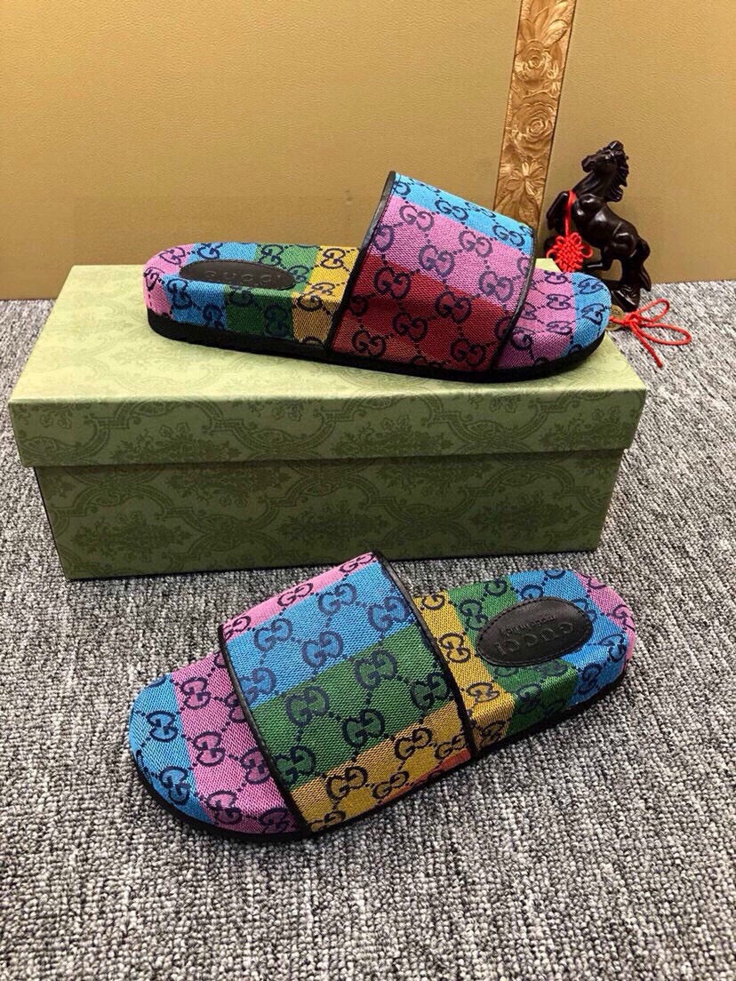 Z5R76B2 Popular Slippers
