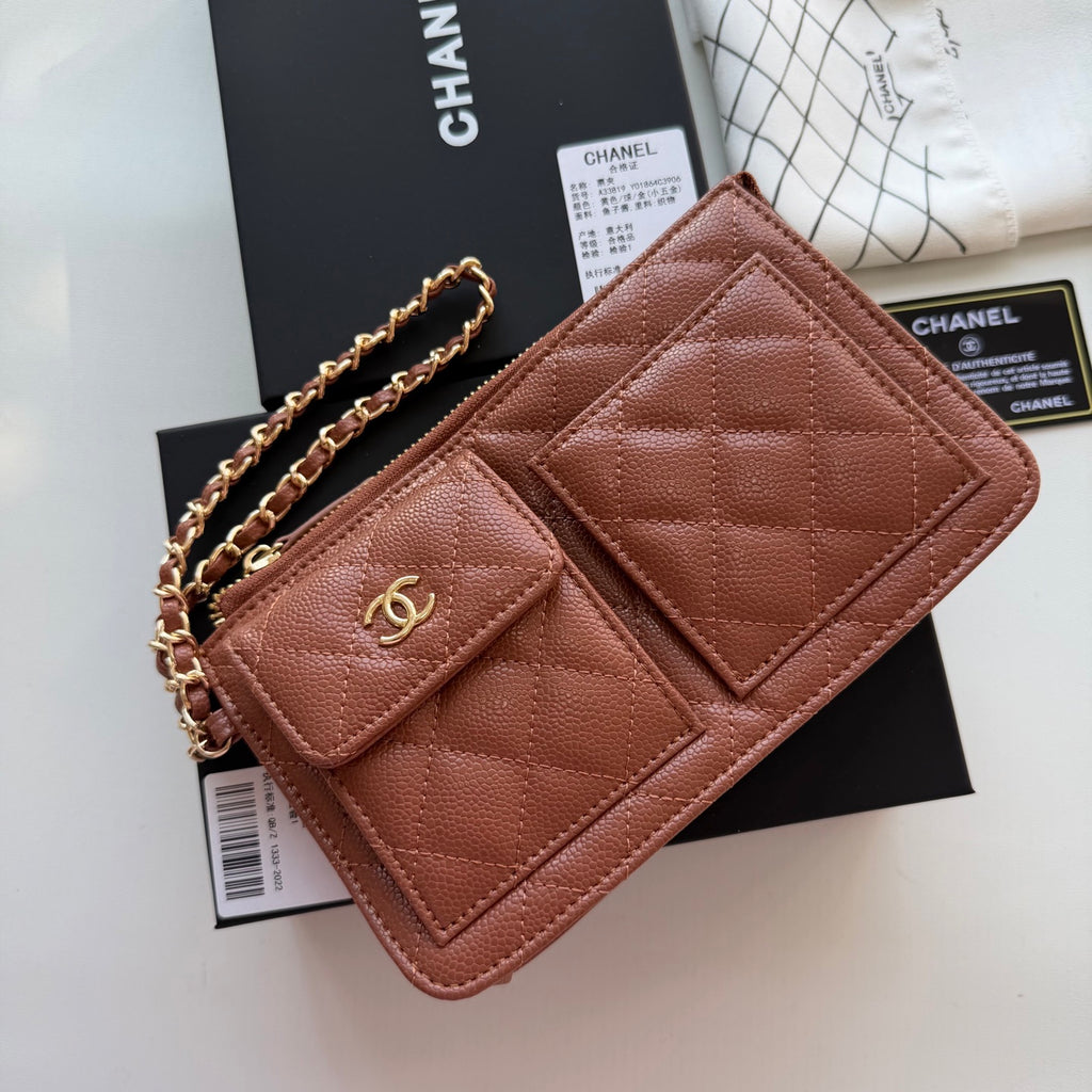 B1P46C22 Popular leather bag