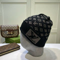 M1R86E53 Popular hats