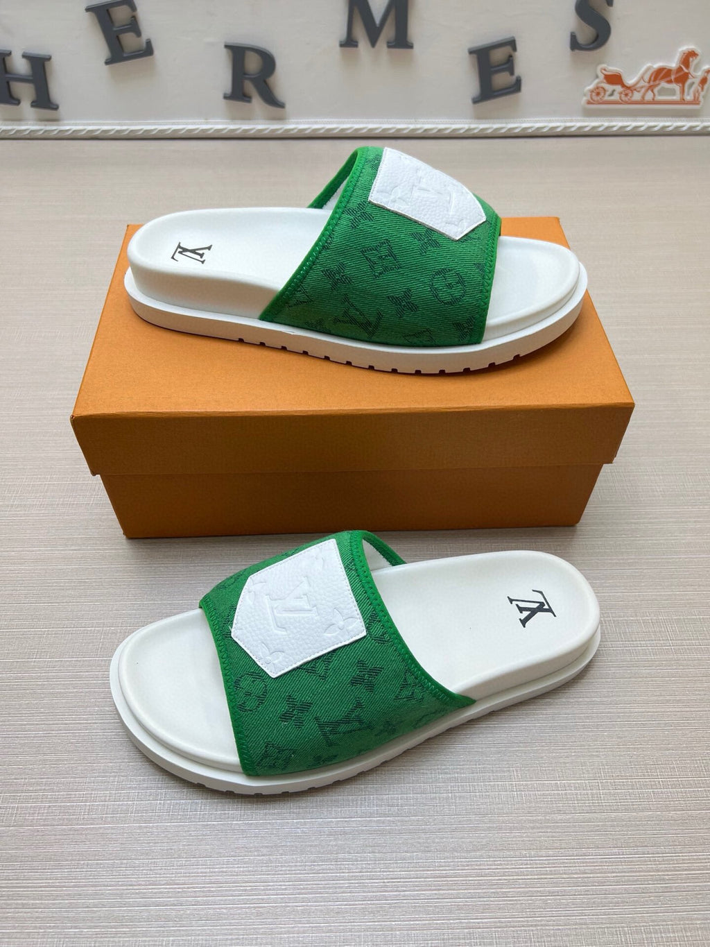 Z5WE252 Popular Slippers