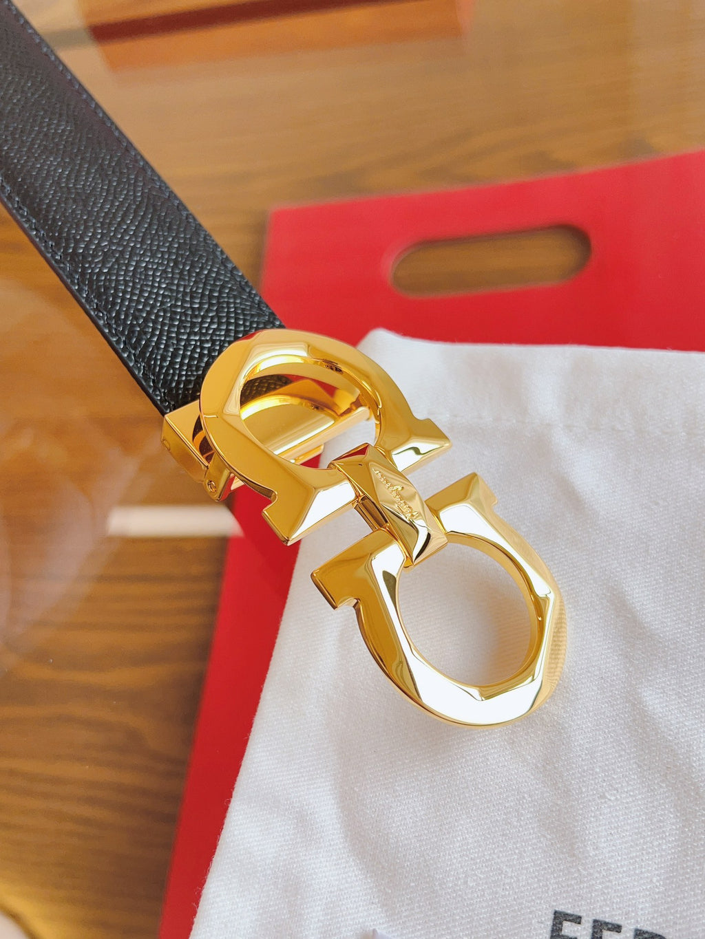 P1Q115A37 Popular High quality belt With full package