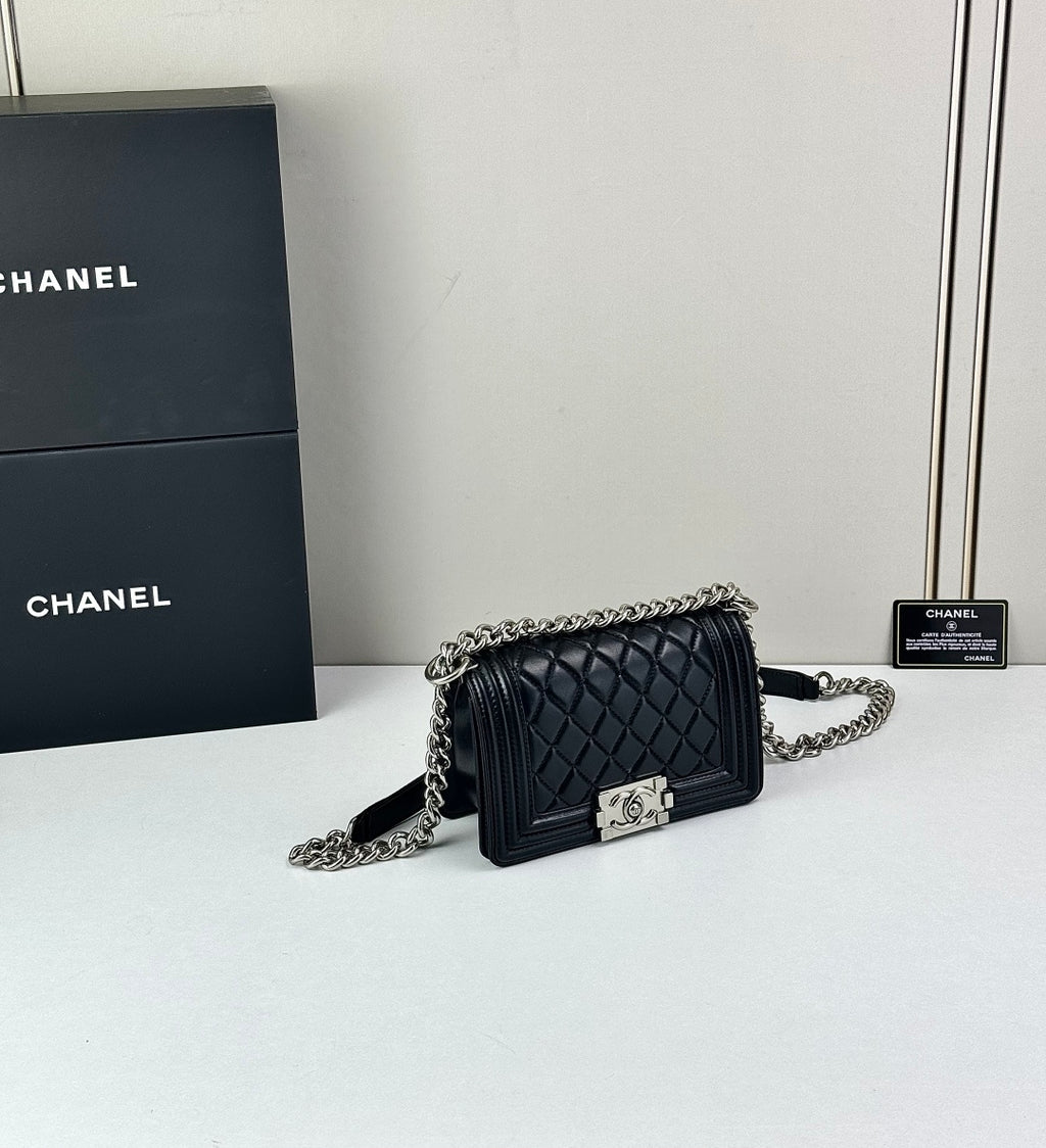B1P36C16 Popular leather bag