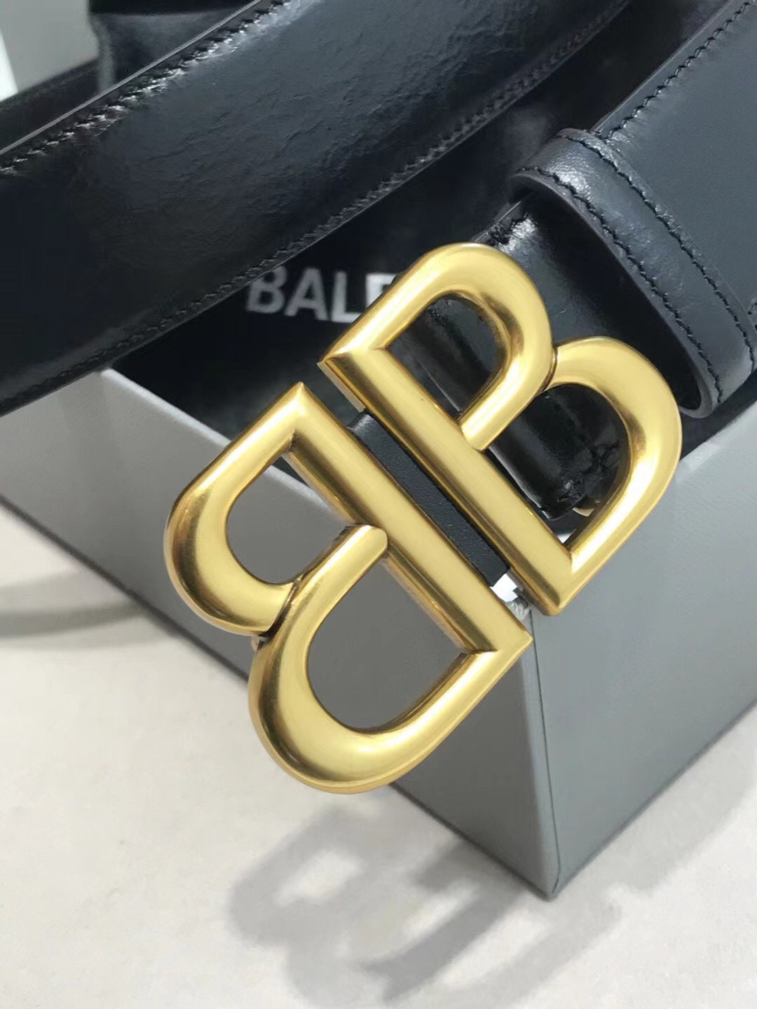P2R55J6 Popular High quality belt With full package