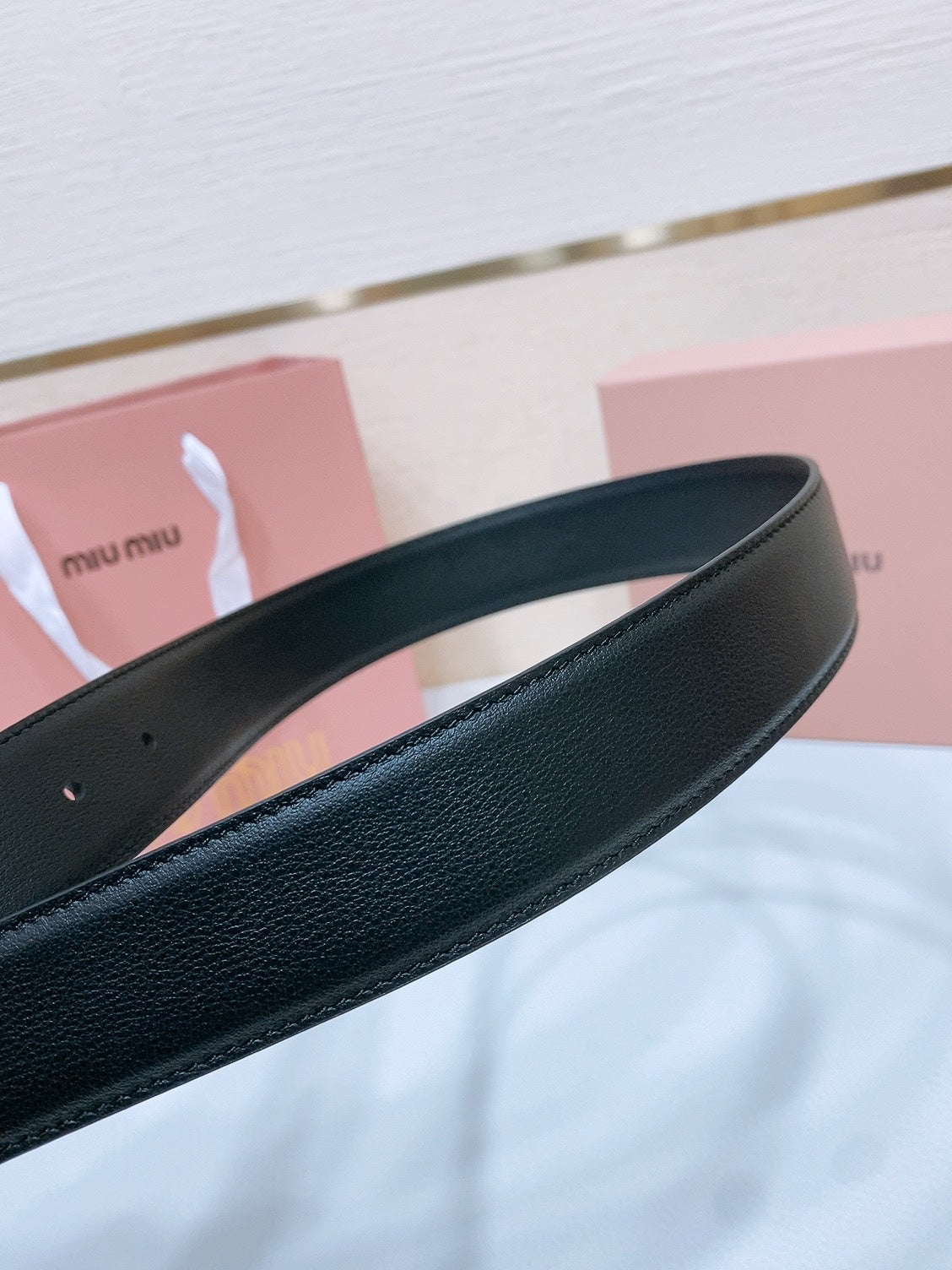 P1Q115A49 Popular High quality belt With full package