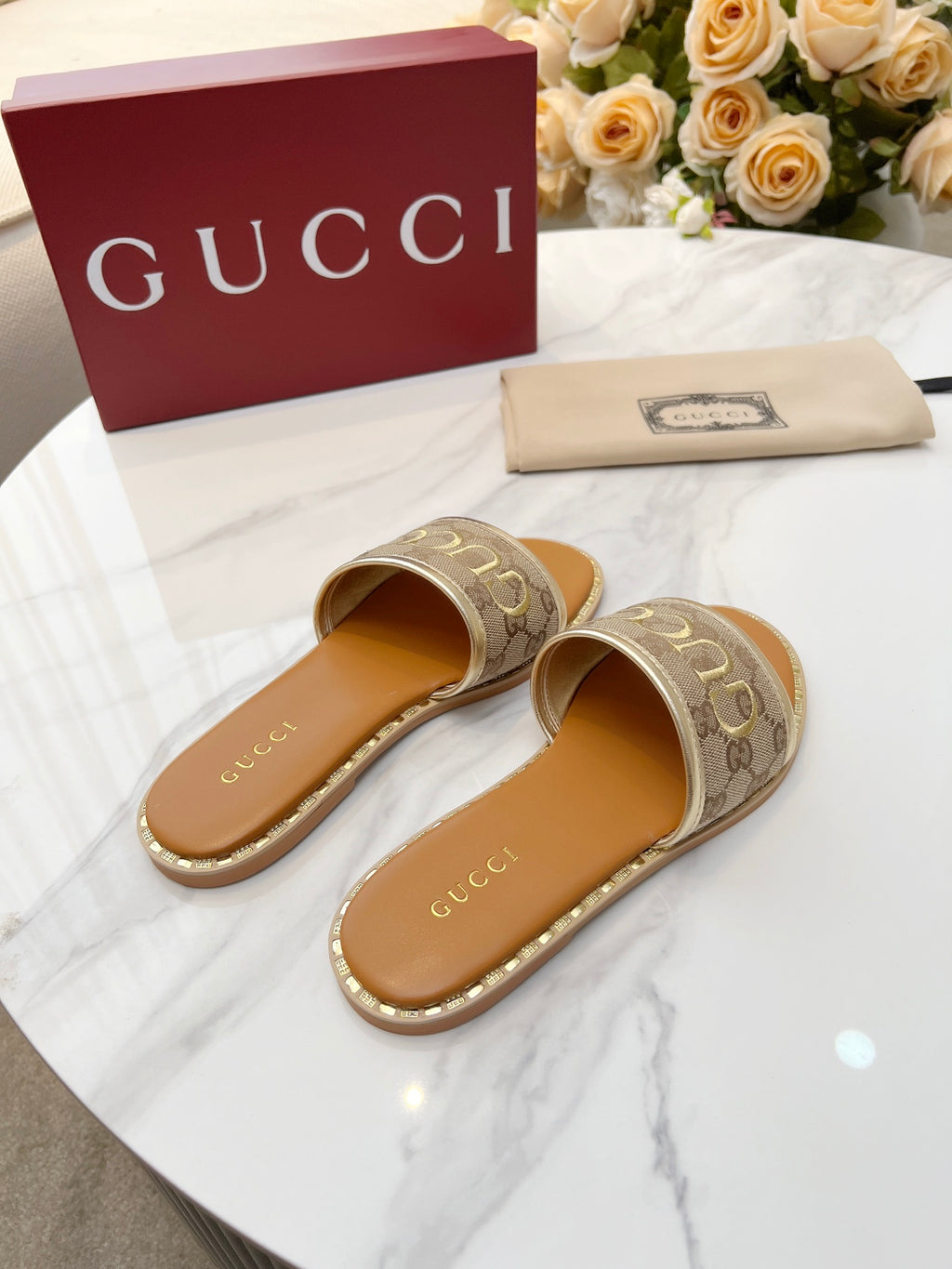 Z2Q55B29 Popular high-quality  Shoes