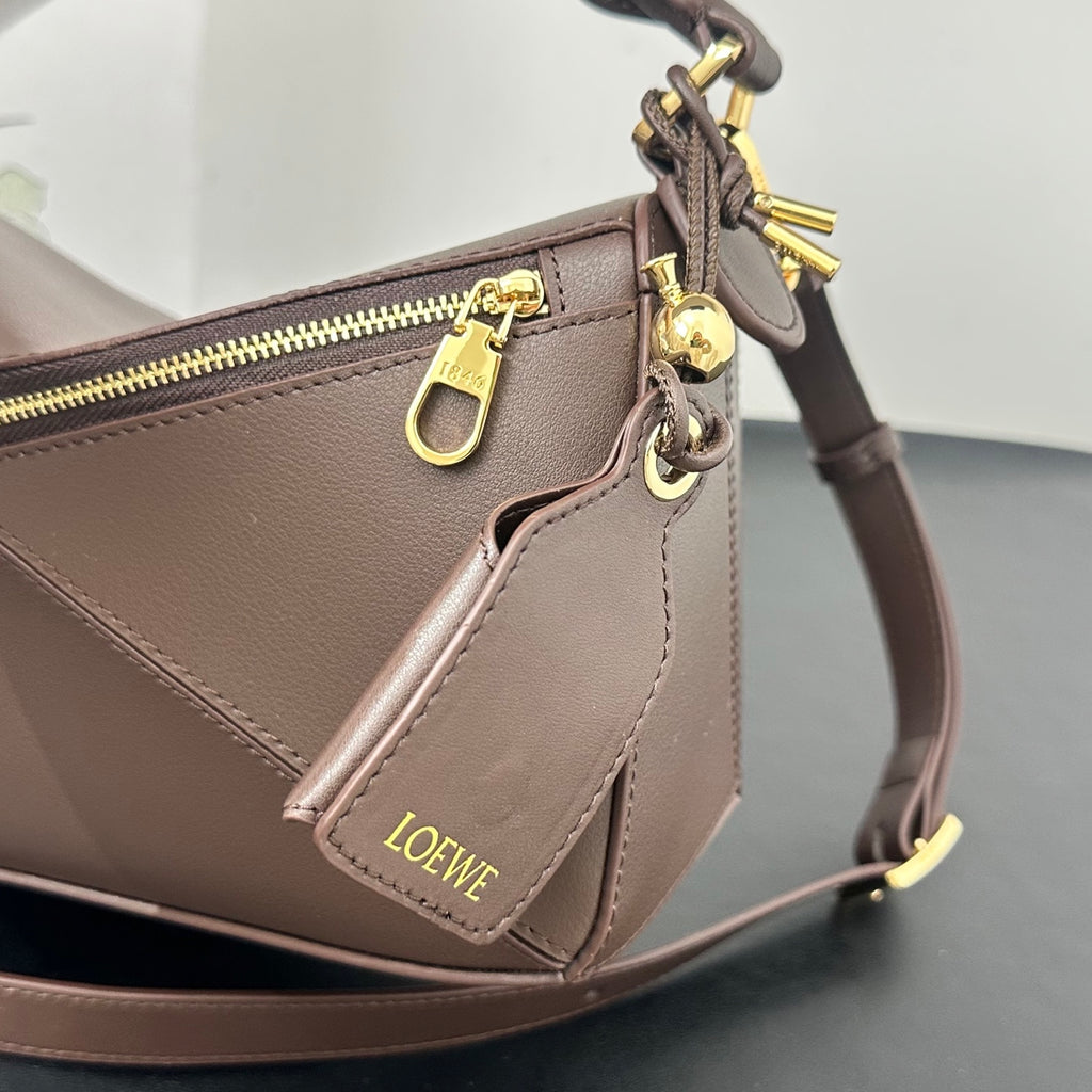 B1R46A9 Popular leather bag