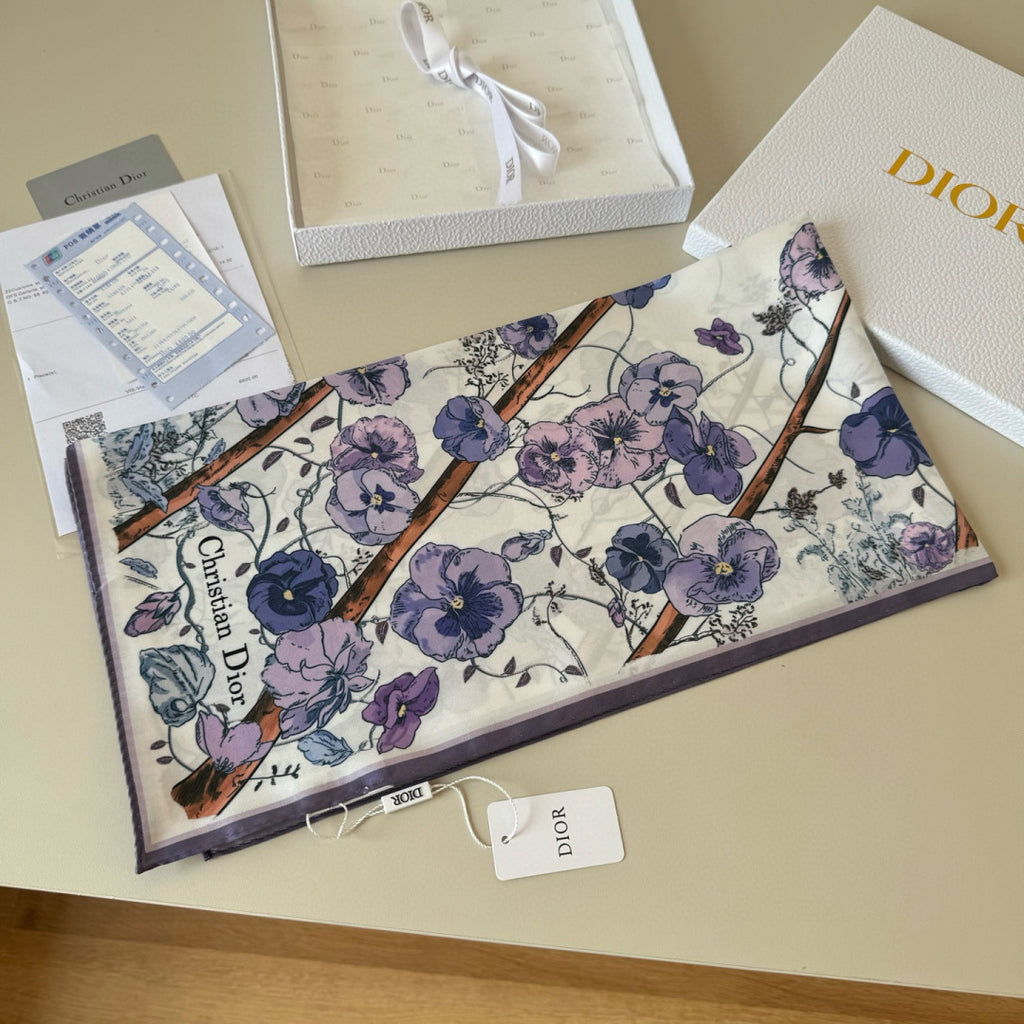 W1N46D31 Popular Silk Scarve