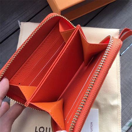 B1P70E720 Popular  leather wallets
