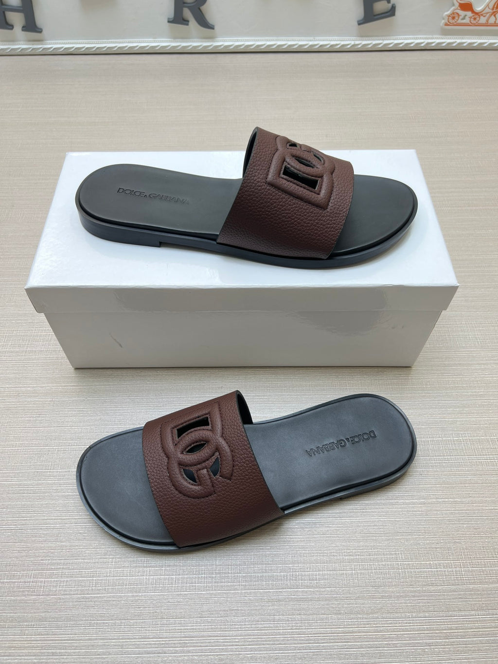 Z5ZA65 Popular slippers