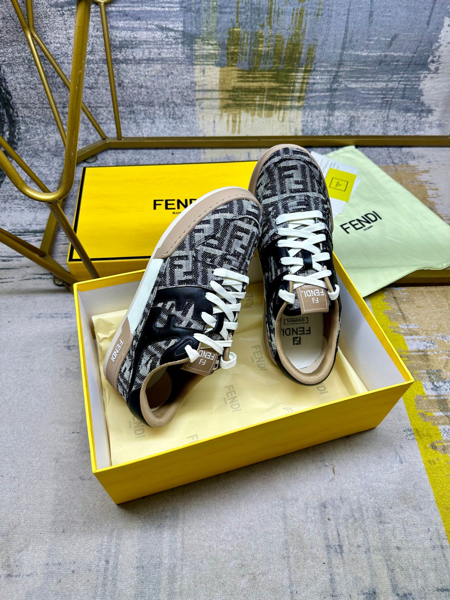 Z2N95F14 Popular high-quality shoes