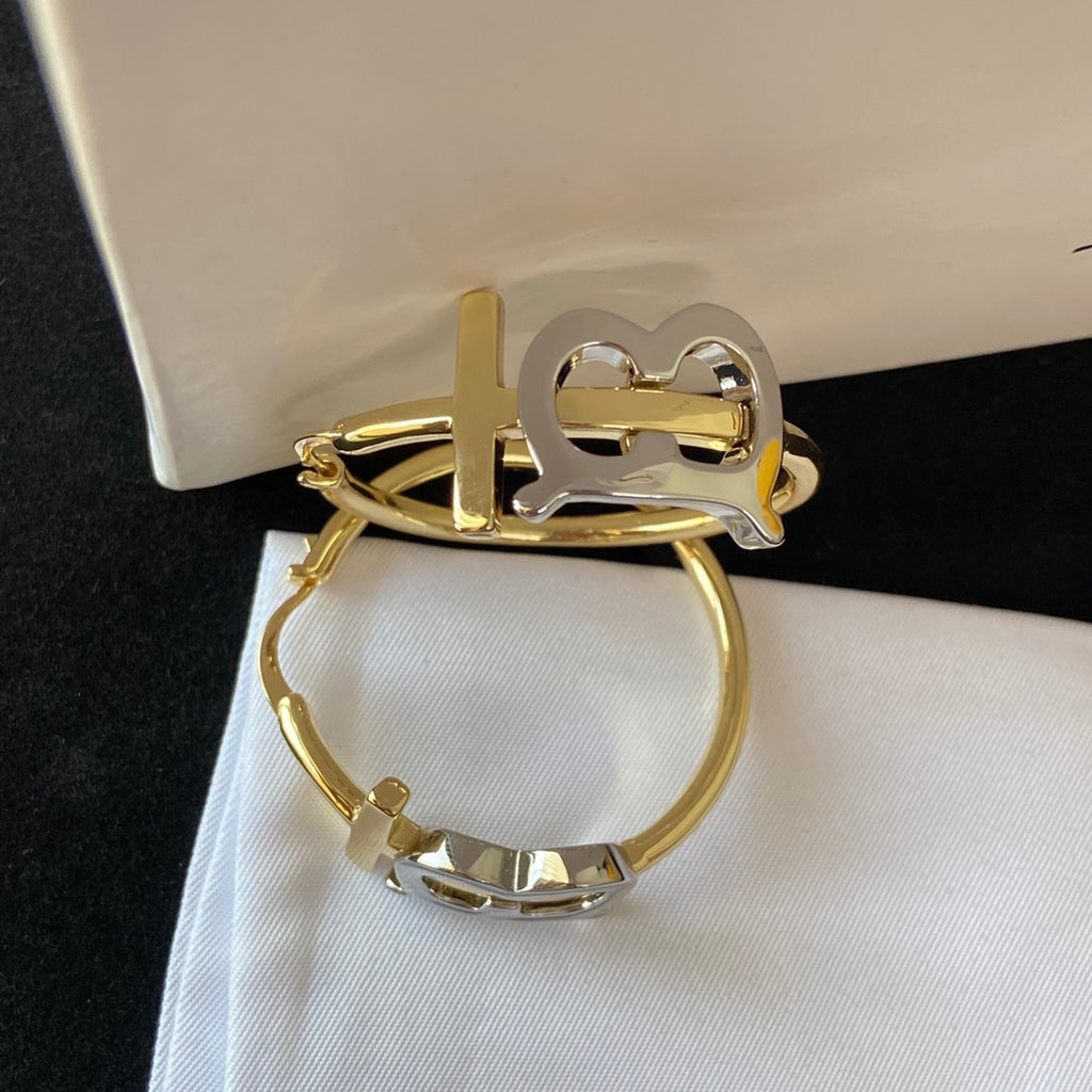 X1Z54A466X  Popular   Earrings Bracelets Necklaces