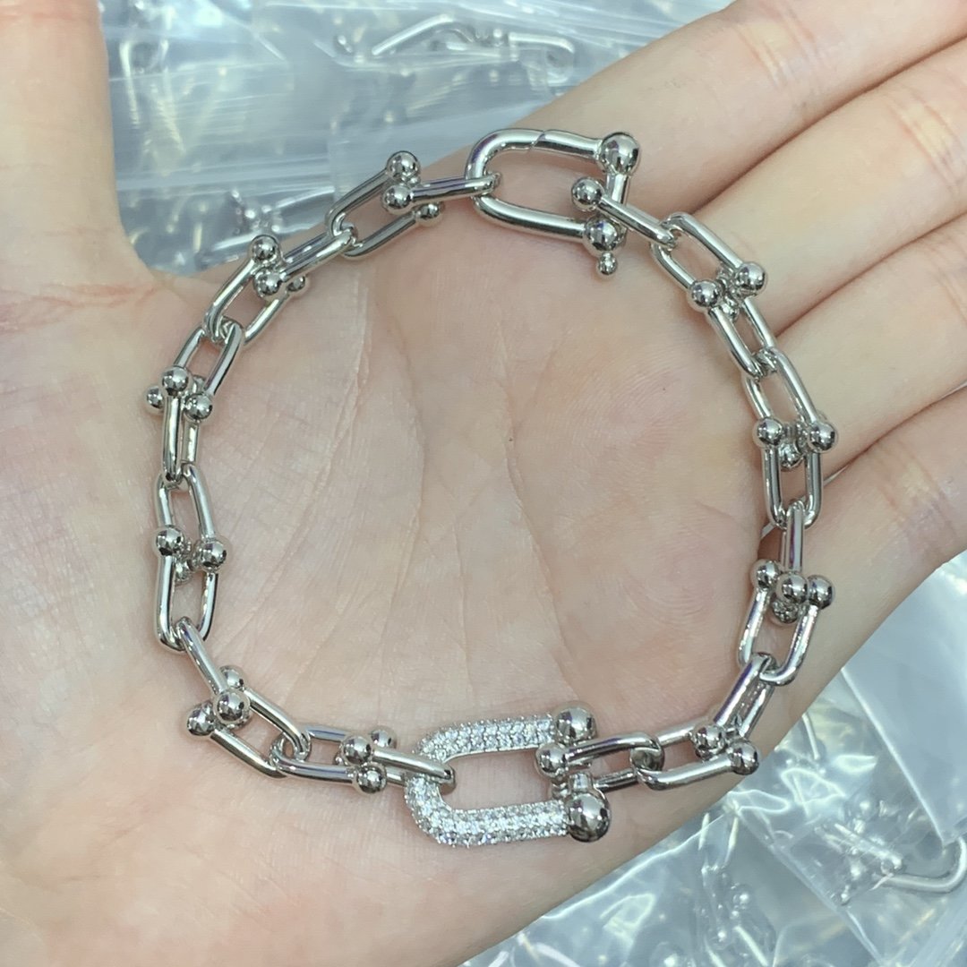 X1X54T31X  Popular    Earring Bracelets Necklaces